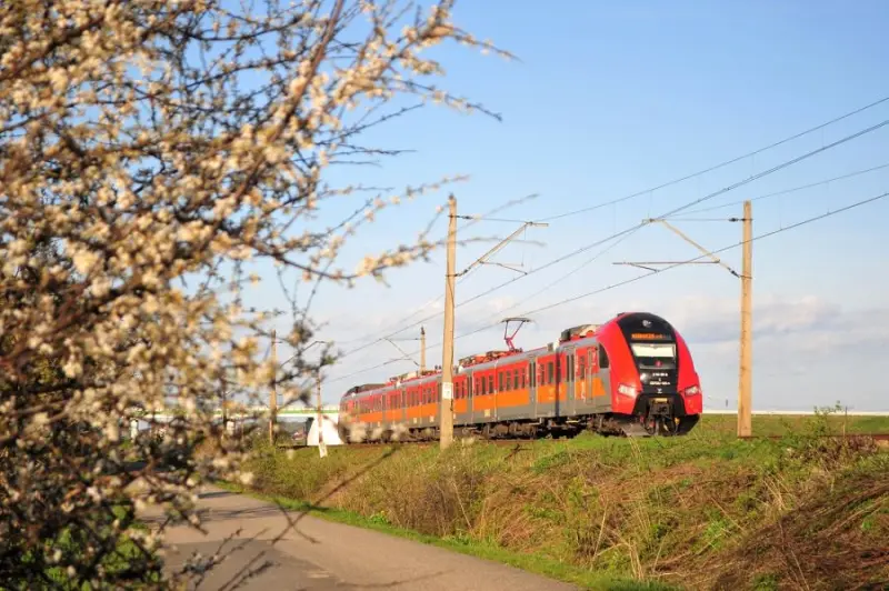 Pesa Bydgoszcz dostarczy nowe pociągi dla Polregio